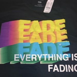 Everything is Fading T-SHIRT